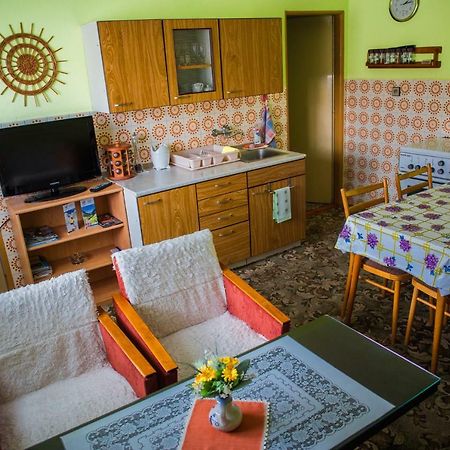 Apartman Strba Apartment Exterior photo