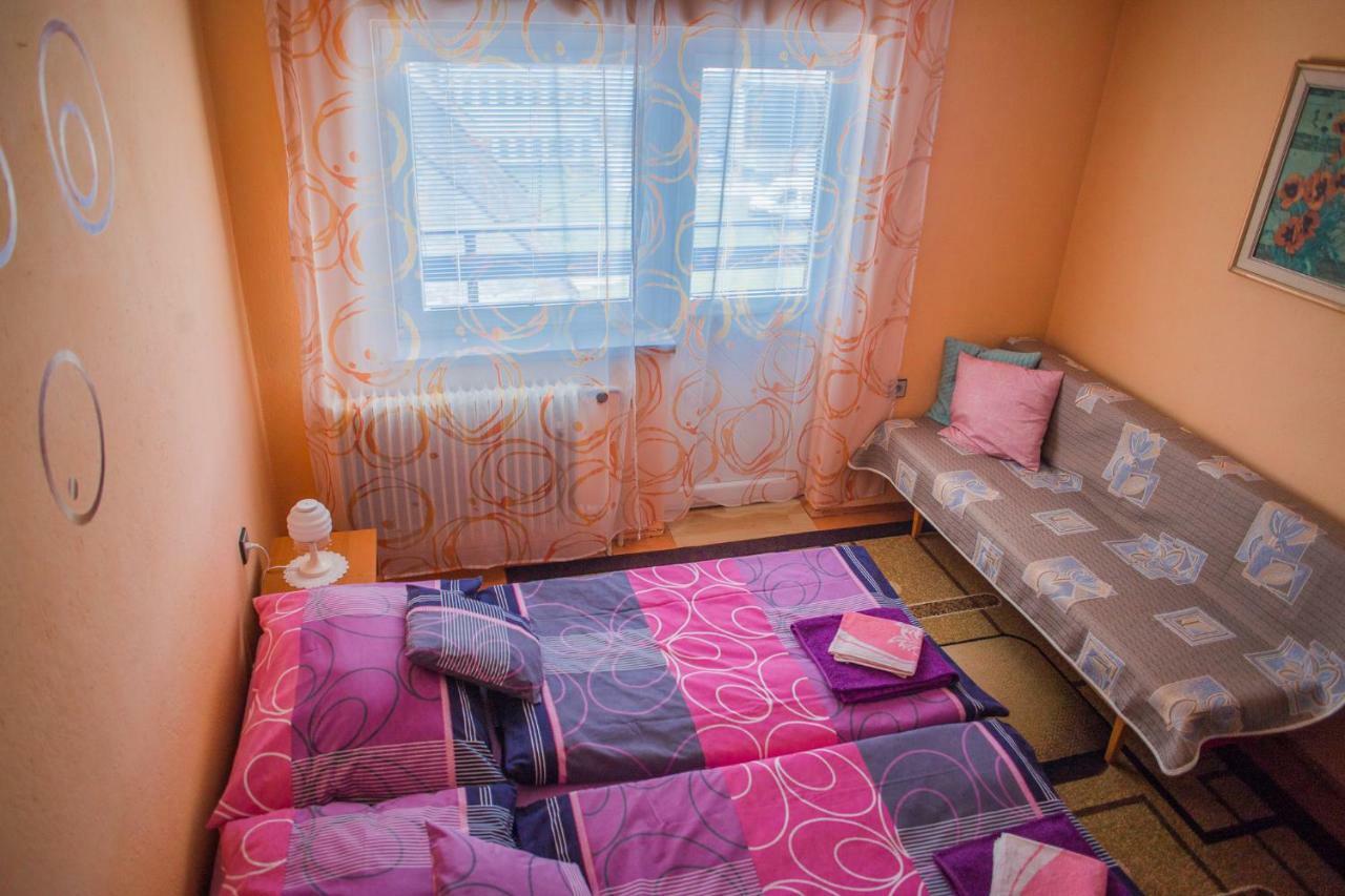 Apartman Strba Apartment Exterior photo